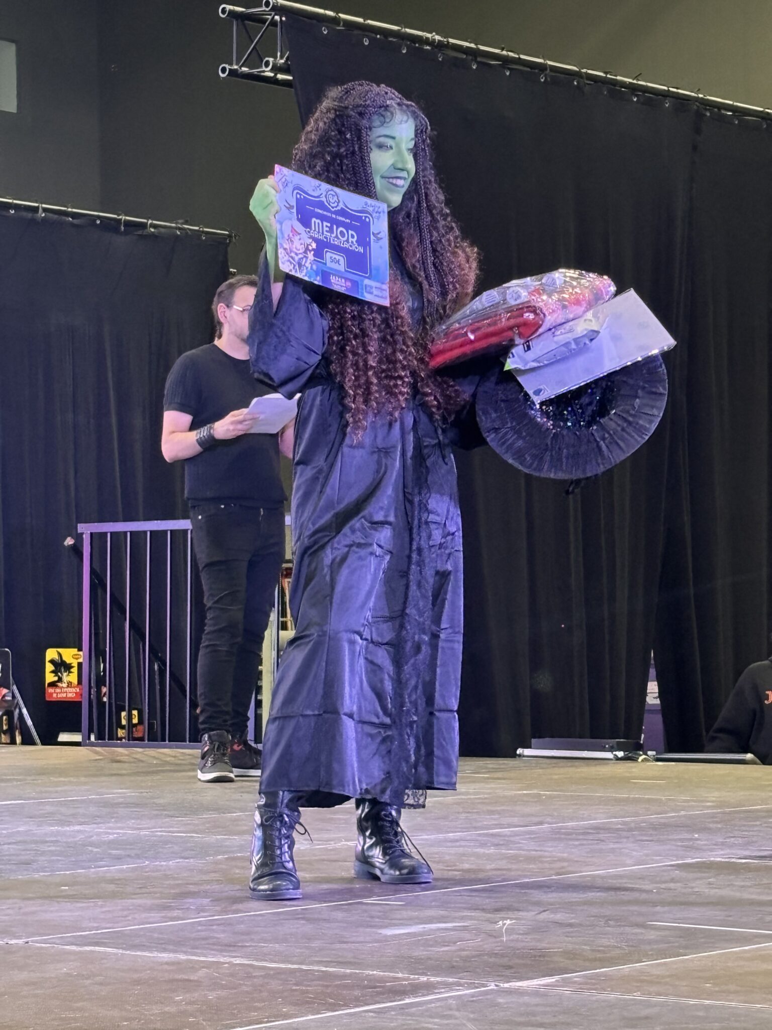 Vanilla Cosplay premio a mejor caracterización con su cosplay de Wicked For Good en Japan Weekend Barcelona 2026