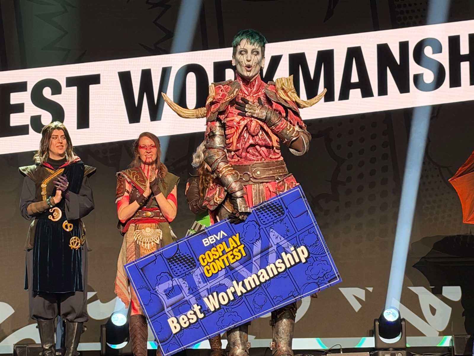 Ártica Creations con su cosplay de Nigromante de Diablo IV, ganadora del Best Workmanship en el BBVA Cosplay Contest de San Diego Comic-Con Málaga 2026